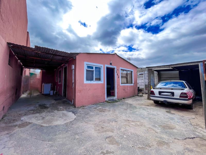 2 Bedroom Property for Sale in Heinz Park Western Cape